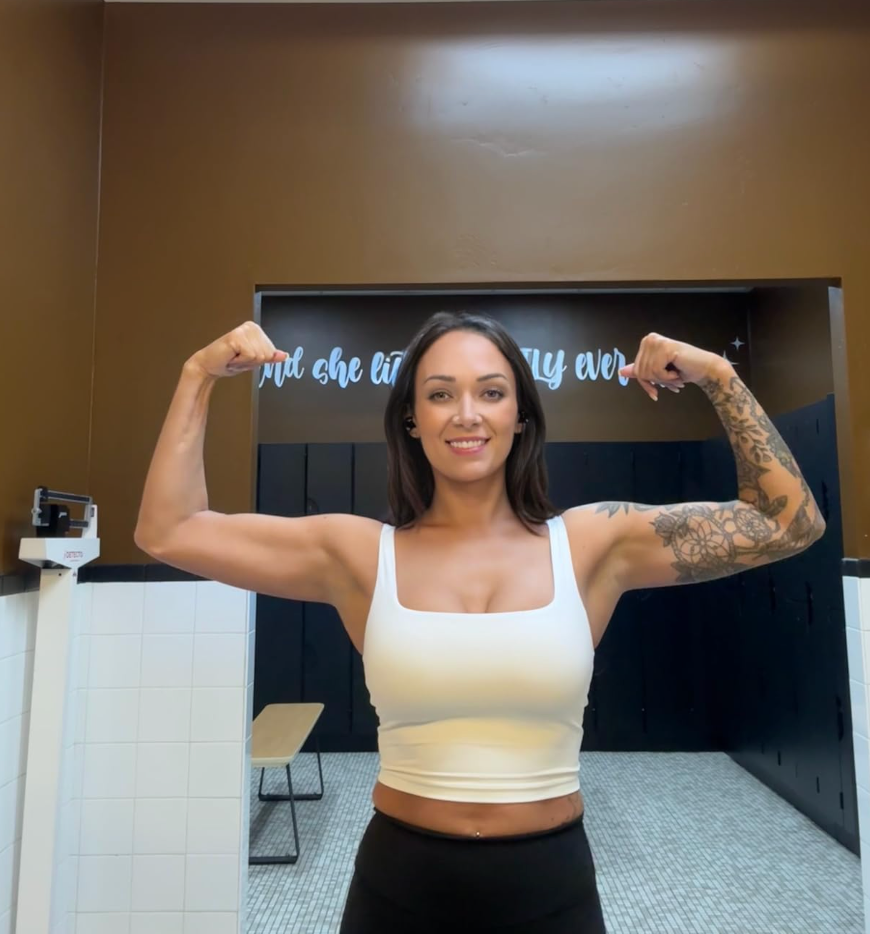 Ultra Athletic Crop™